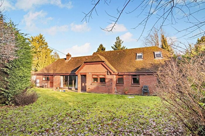 4 Bedroom Bungalow For Sale In Kippington Road, Sevenoaks, Kent, TN13