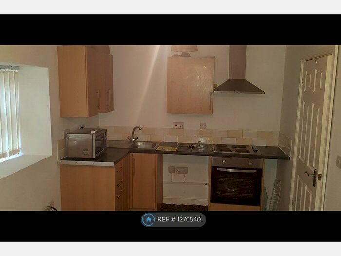 1 Bedroom Flat To Rent In Shayan House, Stoke-On-Trent ST1