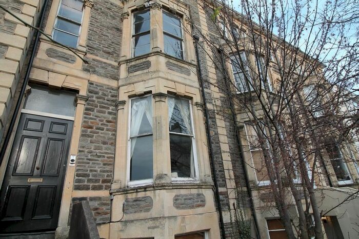 2 Bedroom Flat To Rent In West Park, Clifton, BS8