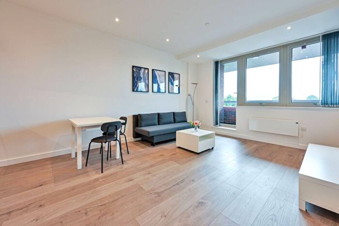 1 Bedroom Flat To Rent In Ladymead, Guildford, GU1