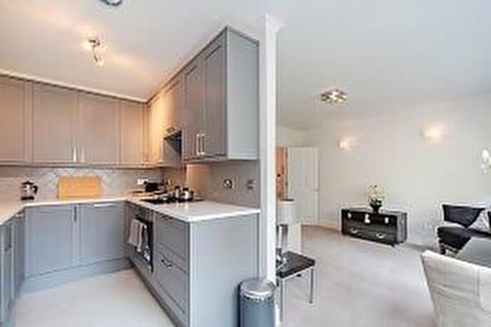 1 Bedroom Flat To Rent In Elm Park Gardens, SW10