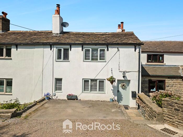 3 Bedroom Terraced House For Sale In Square Fold Cottage, Lepton, HD8