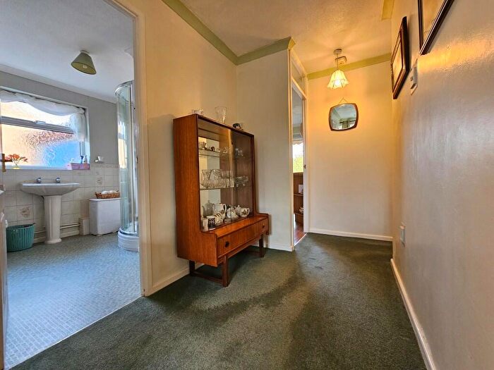 2 Bedroom Detached Bungalow For Sale In Beaumont Gardens, Melton Mowbray, LE13