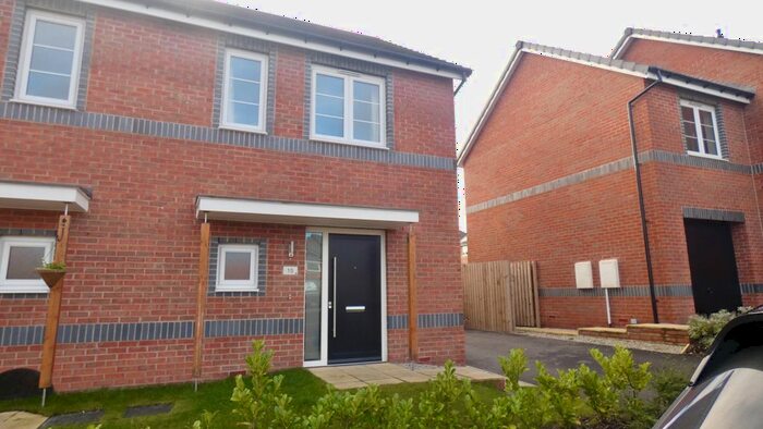 2 Bedroom Semi-Detached House To Rent In Garrison View, Pontefract, WF8