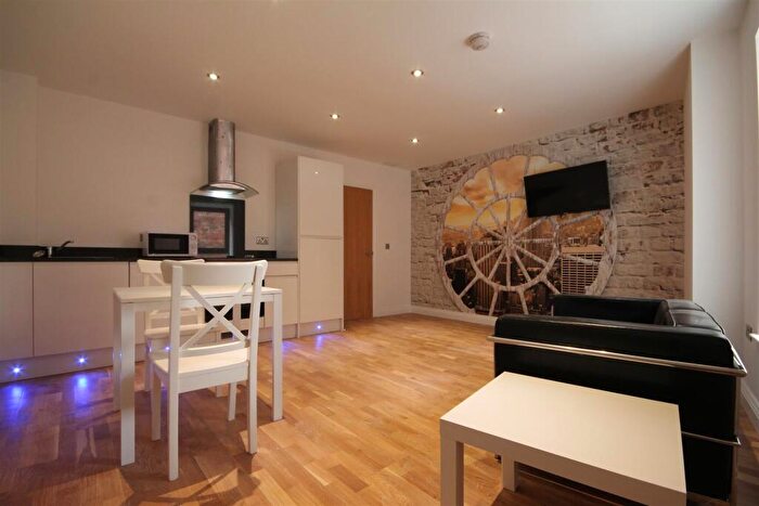 2 Bedroom Apartment To Rent In Falconars House, City Centre, NE1
