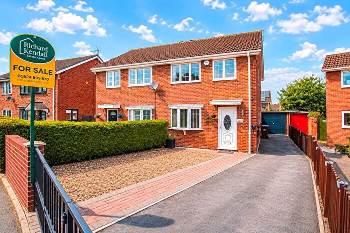 3 Bedroom Semi-Detached House For Sale In Redruth Drive, Normanton, WF6