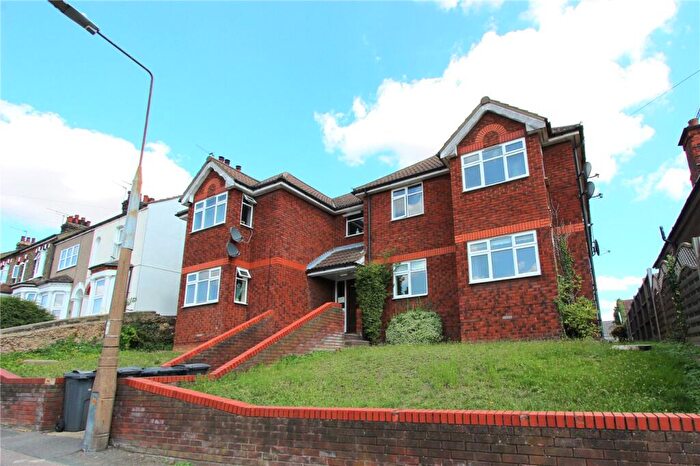 1 Bedroom Apartment To Rent In Rectory Road, Grays, RM17