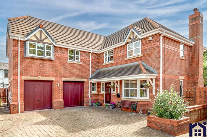 5 Bedroom Detached House For Sale In Church Gardens, Euxton, PR7
