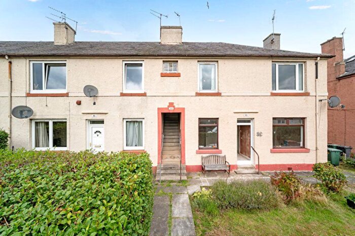 2 Bedroom Flat For Sale In / Stenhouse Avenue, Saughton, Edinburgh, EH11