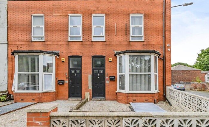 8 Bedroom Terraced House For Sale In Bolton Road, Farnworth, Bolton, BL4