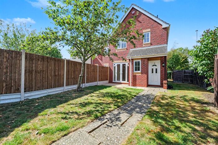3 Bedroom Semi-Detached House For Sale In Ashley Way, Market Harborough, Leicestershire, LE16