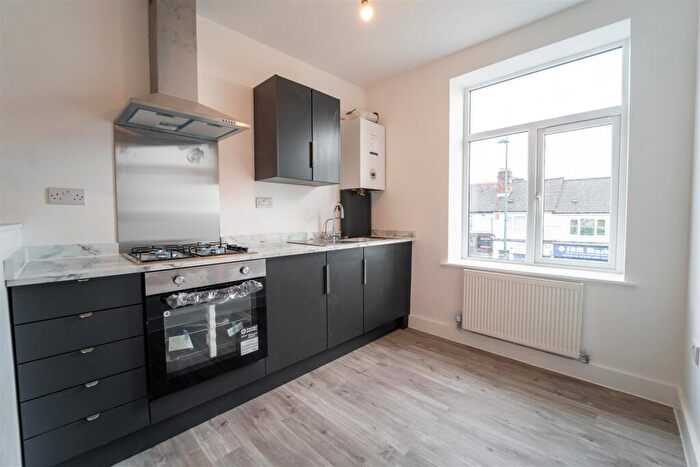 1 Bedroom Apartment To Rent In Bristol Road South, Northfield, Birmingham, B31