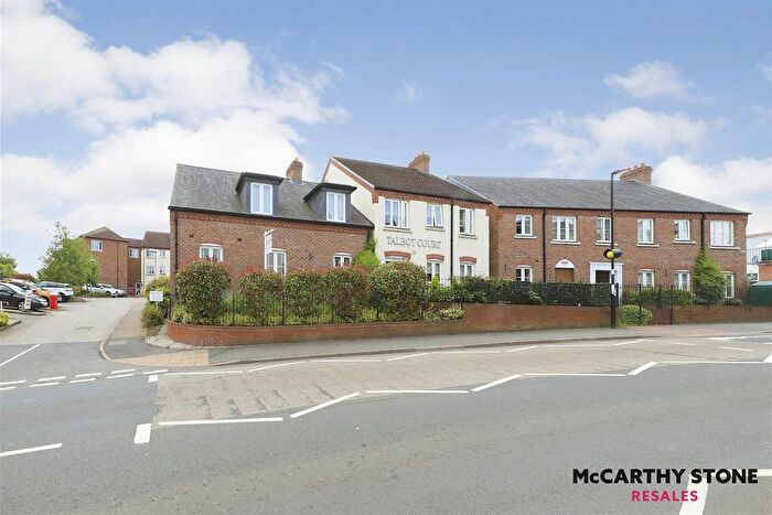 1 Bedroom Flat For Sale In Talbot Court, Salop Street, Bridgnorth, WV16