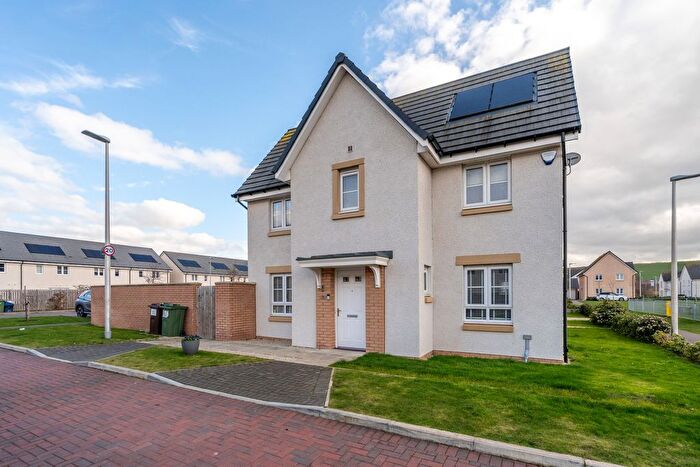 3 Bedroom End Terrace House For Sale In Pithead Heights, Prestonpans, EH32