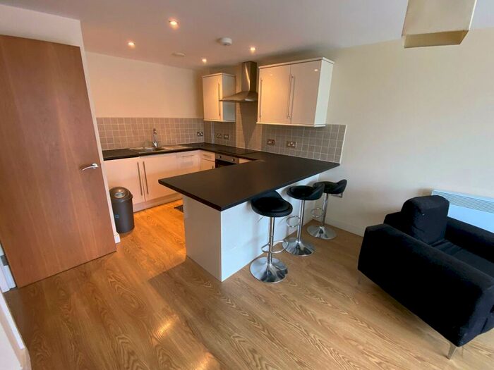 2 Bedroom Apartment To Rent In Hamilton House, Pall Mall, L3