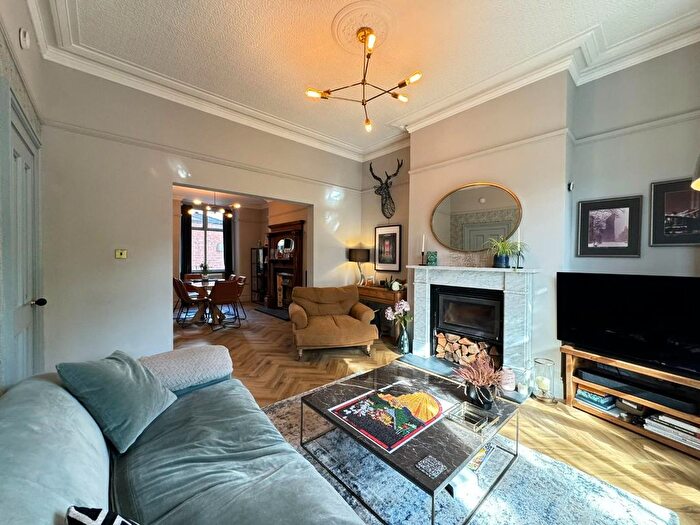 5 Bedroom Semi-detached House For Sale In Cromwell Road, Stretford, M32