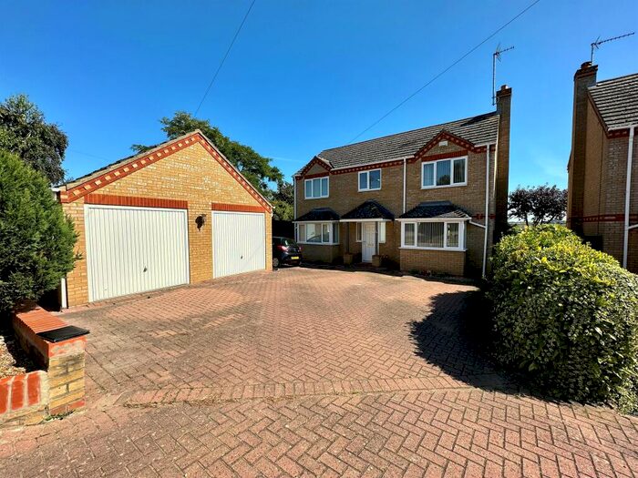 4 Bedroom Detached House For Sale In Ugg Mere Court Road, Ramsey, Huntingdon, PE26