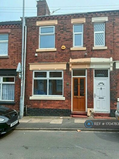 3 Bedroom Terraced House To Rent In Ruxley Road, Stoke-On-Trent, ST2