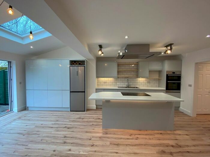 3 Bedroom End Of Terrace House To Rent In Croft End Road, Chipperfield, Kings Langley, WD4