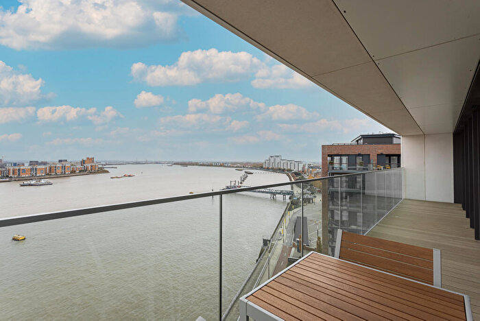 2 Bedroom Apartment For Sale In Duke Of Wellington Avenue, Woolwich, SE18