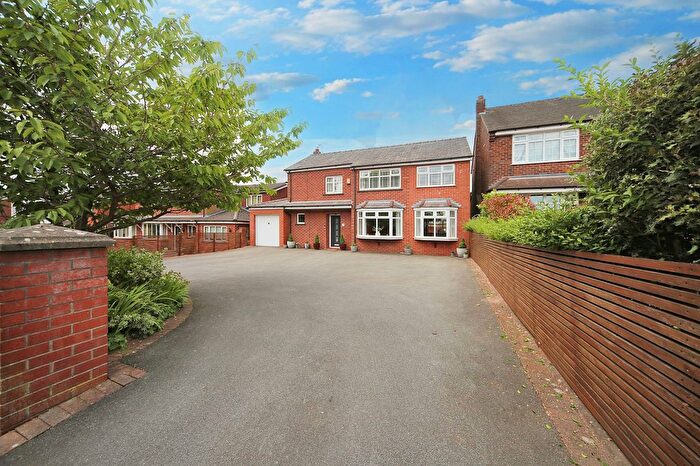 5 Bedroom Detached House For Sale In Shevington Lane, Shevington, WN6