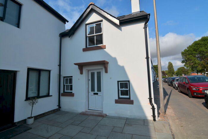 3 Bedroom Cottage To Rent In Station Road, Parkgate, CH64