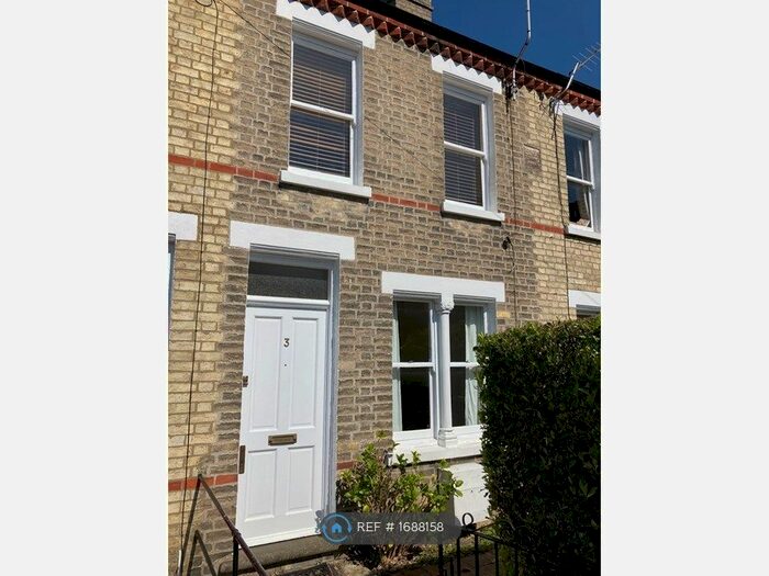 2 Bedroom Terraced House To Rent In George's Terrace, Cambridge, CB4