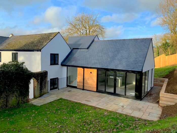 5 Bedroom House For Sale In Stonebarrow Lane, Charmouth, DT6