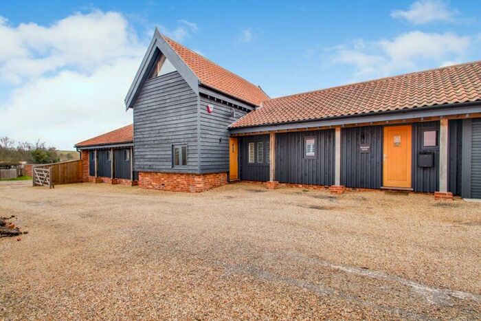 4 Bedroom Link Detached House To Rent In Bealings Road, Woodbridge, IP12