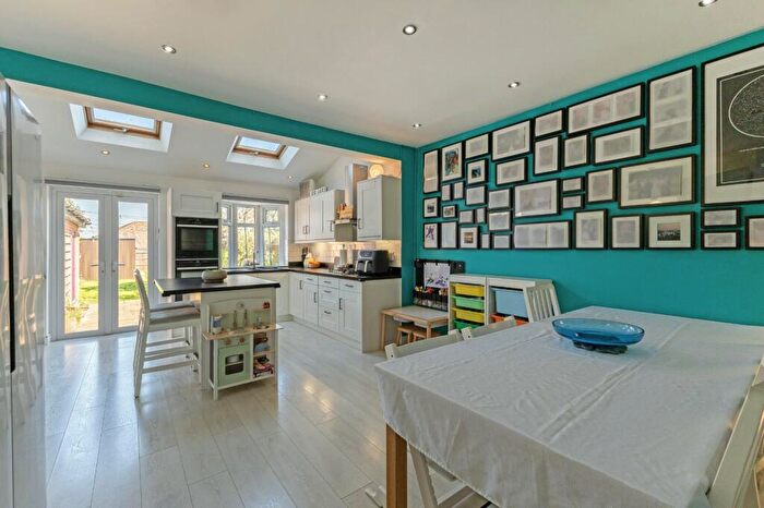 4 Bedroom Semi-Detached House For Sale In Bettespol Meadows, Redbourn, St. Albans, Hertfordshire, AL3