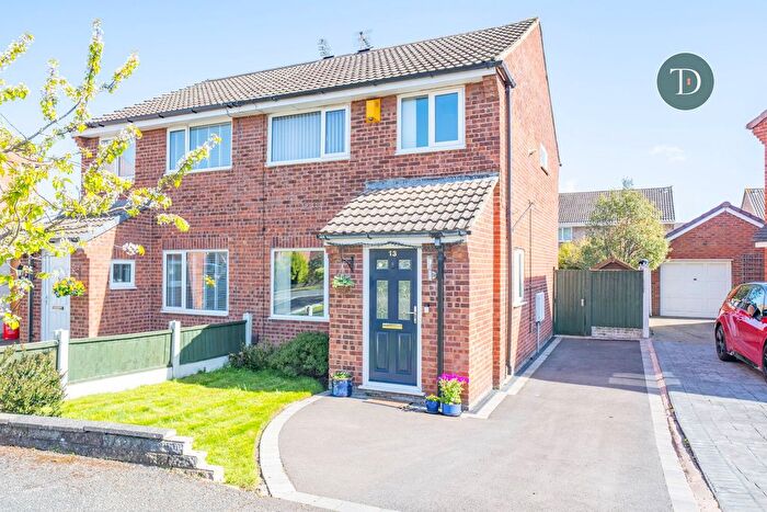 3 Bedroom Semi Detached House For Sale In Lancers Croft, Great Sutton, Ellesmere Port, CH66