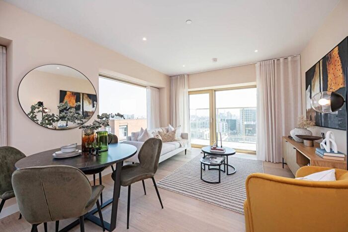 1 Bedroom Flat For Sale In Riverscape, Royal Docks, E16