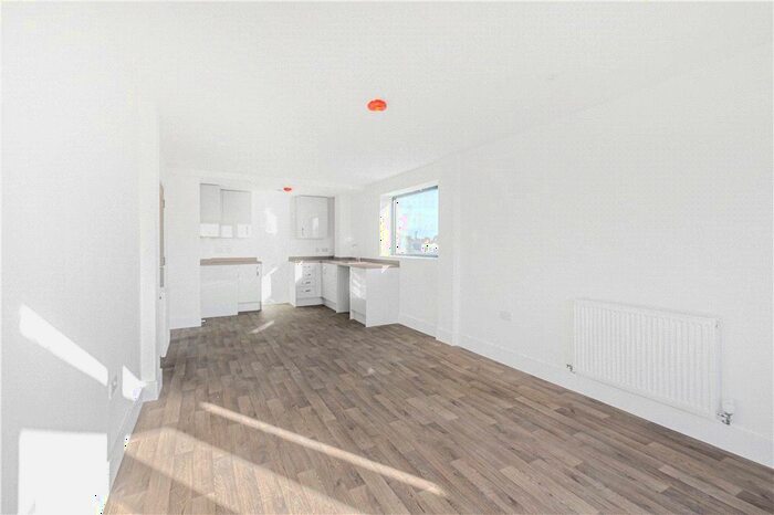 2 Bedroom Flat To Rent In London Road, Thornton Heath, CR7