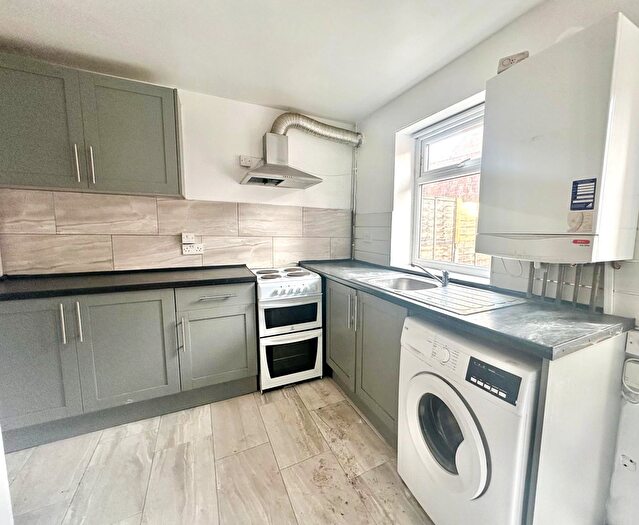 4 Bedroom Terraced House To Rent In Bramble Street, Coventry, CV1