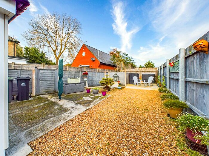 2 Bedroom Semi-Detached House For Sale In Purewell, Christchurch, Dorset, BH23