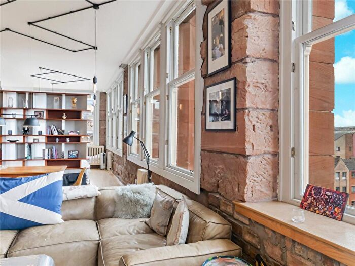 2 Bedroom Flat For Sale In Ingram Street, Glasgow, Glasgow City, G1