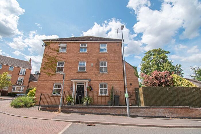 4 Bedroom Semi-detached House For Sale In Malsbury Avenue, Scraptoft, Leicester, LE7