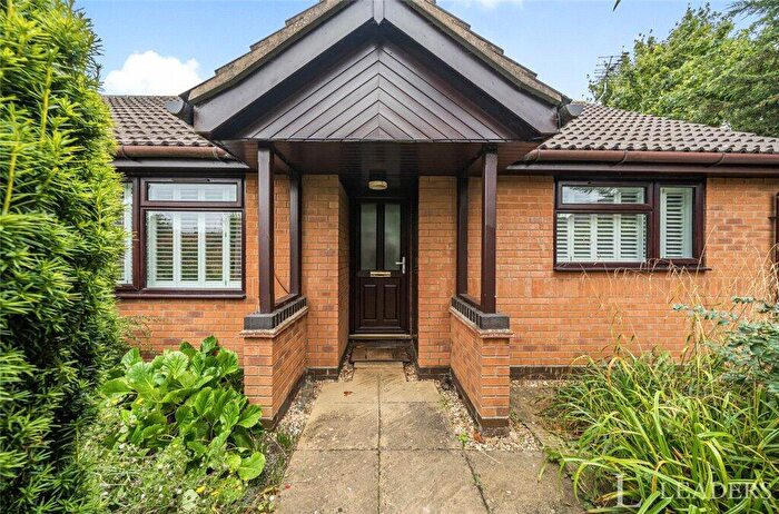 2 Bedroom Bungalow For Sale In Lucetta Gardens, Spalding, Lincolnshire, PE11