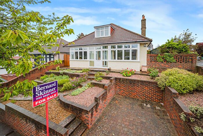 4 Bedroom Detached Bungalow For Sale In Westmount Road, Eltham, SE9
