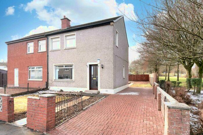 3 Bedroom Semi-Detached House For Sale In Semi-detached House - Ochiltree Terrace, Falkirk, FK1