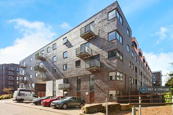 1 Bedroom Flat To Rent In Advent Way, Manchester, M4