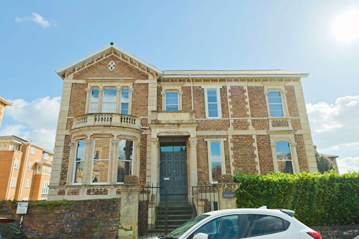 4 Bedroom Flat To Rent In Flat B, Pembroke Road, Clifton, Bristol, BS8