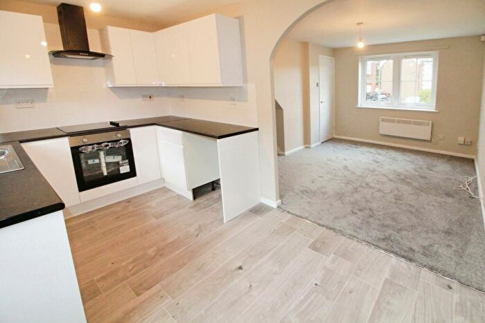 2 Bedroom End Of Terrace House To Rent In Hazelbank Avenue, Mapperley, Nottingham, NG3