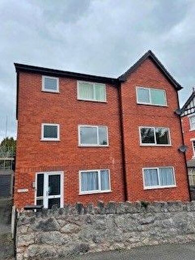 2 Bedroom Flat To Rent In Woodland Park, Colwyn Bay, LL29