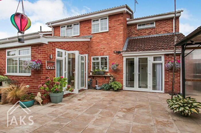 4 Bedroom Detached House For Sale In Woodmans Croft, Hatton, DE65