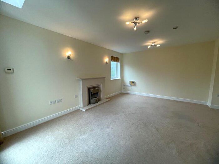 2 Bedroom Retirement Property For Sale In Main Street, Tiddington, Stratford-upon-Avon, CV37