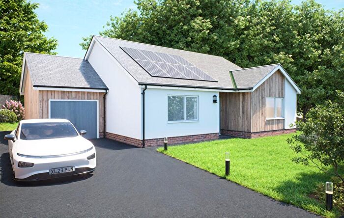 3 Bedroom Detached Bungalow For Sale In Dunheved Road, Launceston, Cornwall, PL15