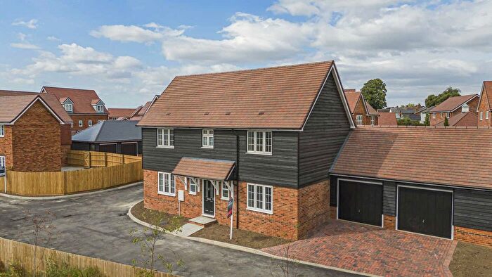 4 Bedroom Detached House For Sale In Stoke Mandeville, Buckinghamshire, HP22