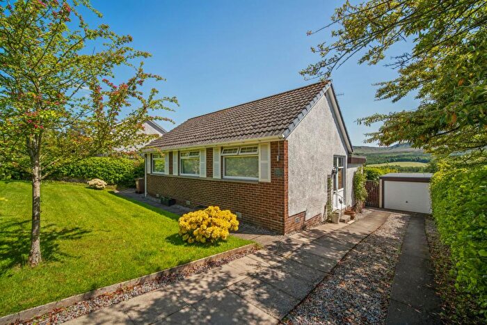 3 Bedroom Bungalow For Sale In Greenfield Court, Balfron, Glasgow, G63
