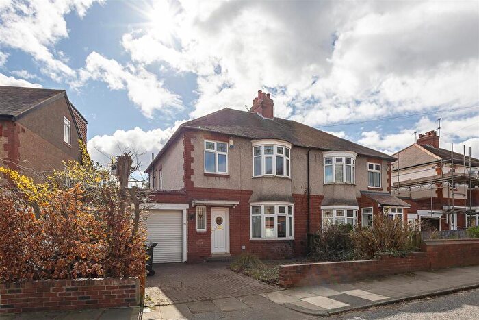 3 Bedroom Semi Detached House For Sale In Grosvenor Avenue, Jesmond, Newcastle Upon Tyne, NE2